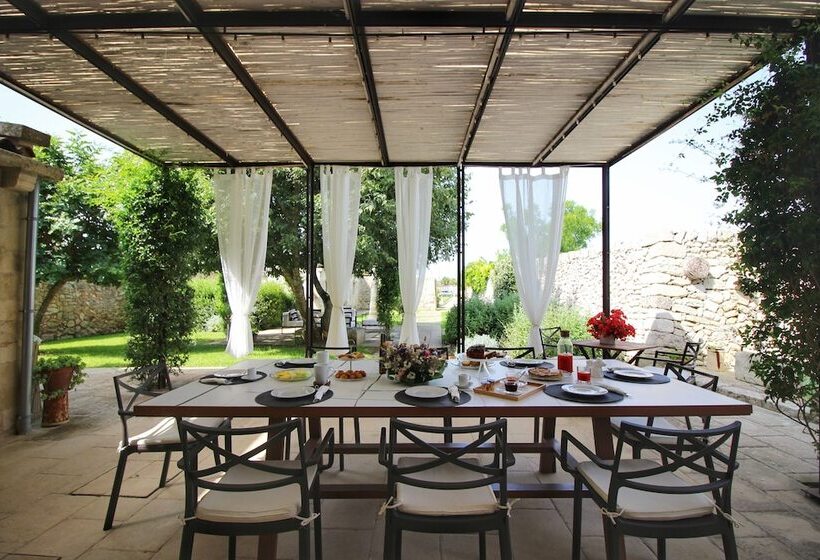 بنسيون Don Agostino Relais Masseria