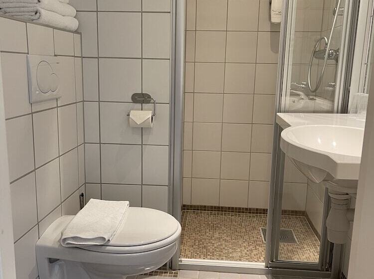 פנסיון Gjestehuset Kristiansund