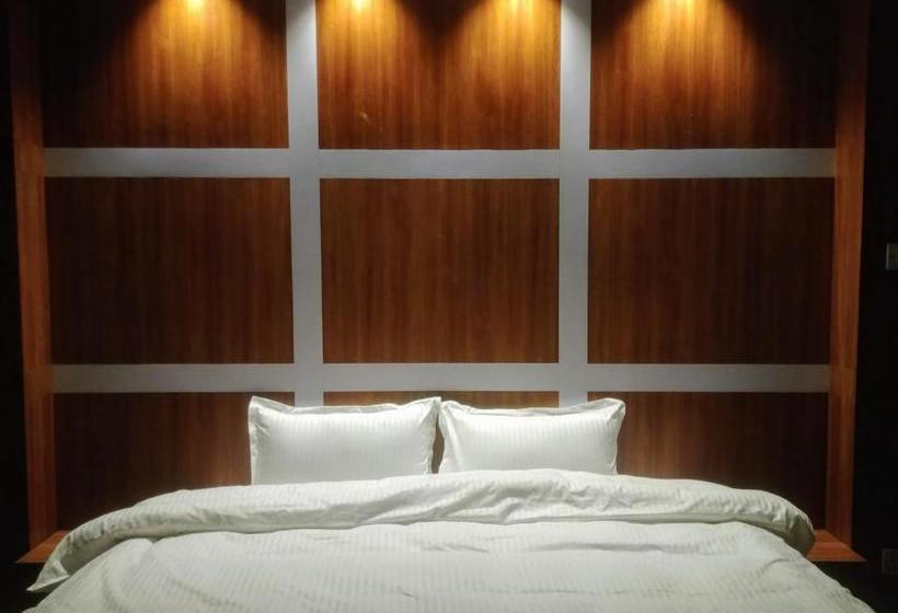 پانسیون Lost Garden Annex