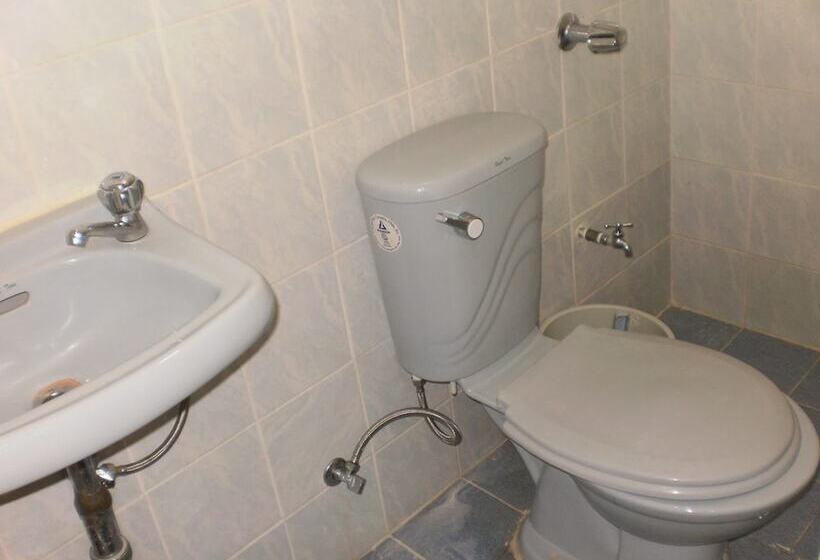 بنسيون Lucky Darayonan Homes