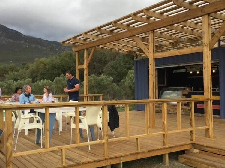 Пансион Misty Mountains