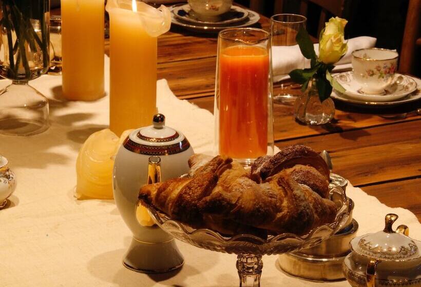 بنسيون Palazzo Albricci Peregrini