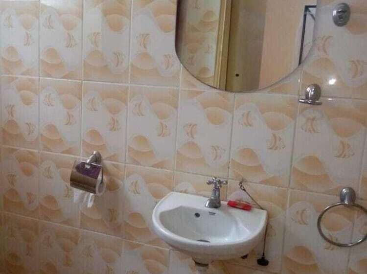 Пансион Pec Guest House