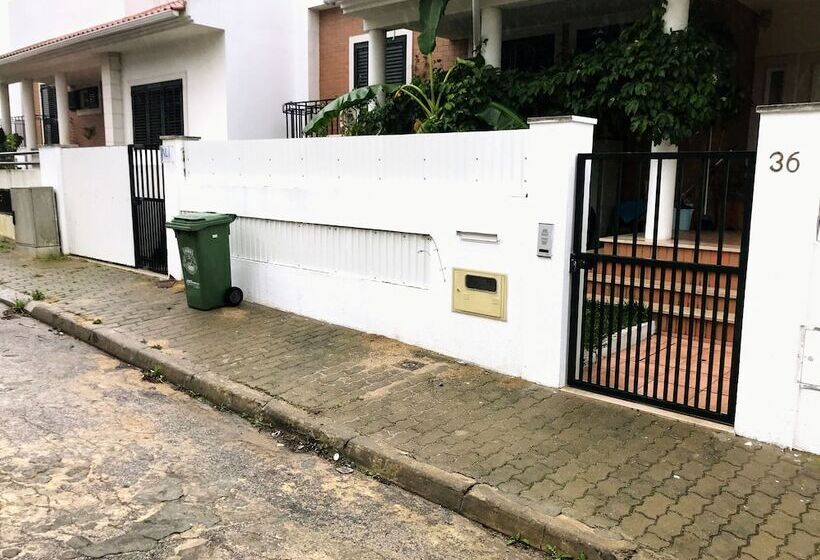 펜션 Residencial Marialva Park