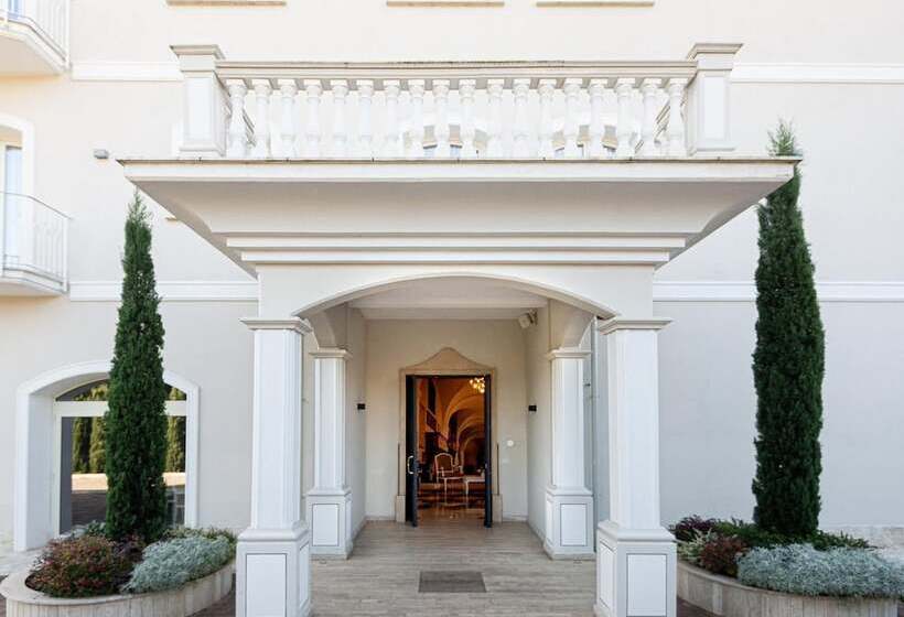 膳宿费 Suites & Apartments Liola