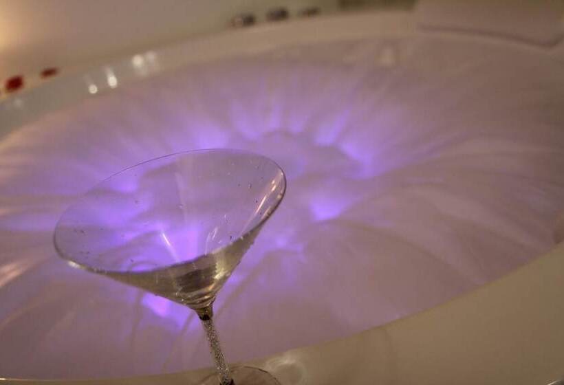 بنسيون Suites & Apartments Liola