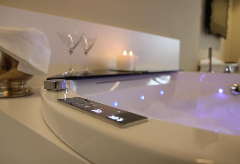 بنسيون Suites & Apartments Liola