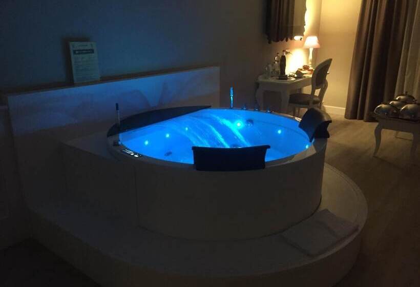 بنسيون Suites & Apartments Liola