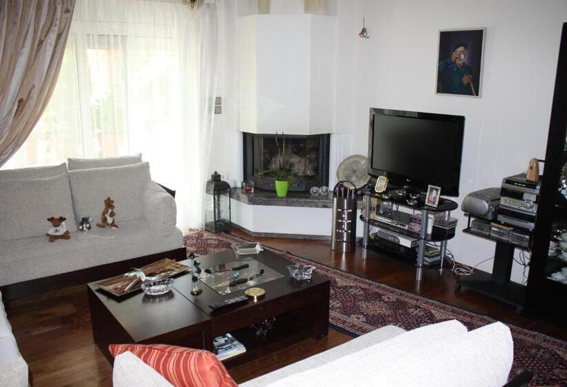 بنسيون Veggie Garden Athens B&b