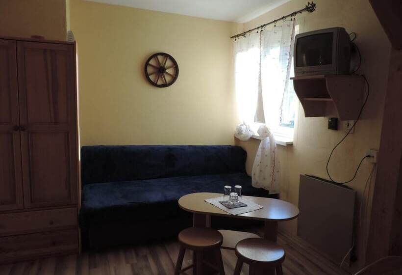 پانسیون Western Penzion