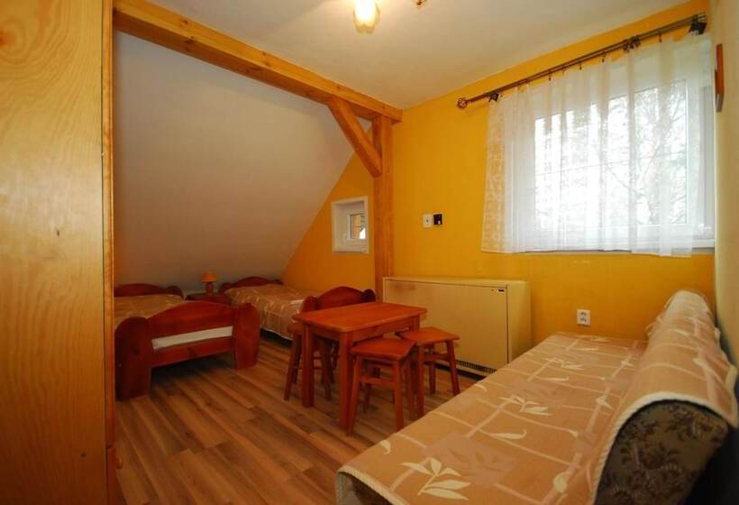 پانسیون Western Penzion