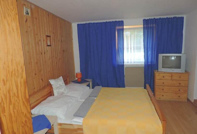 پانسیون Western Penzion