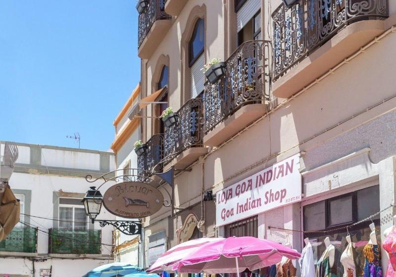 Al   Alojamento Local Pension Bicuar