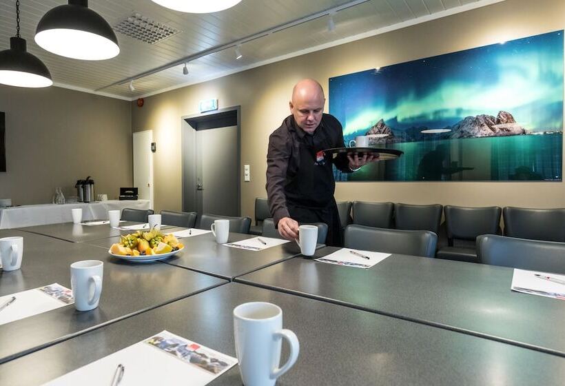 Reine Rorbuer By Classic Norway Hotels