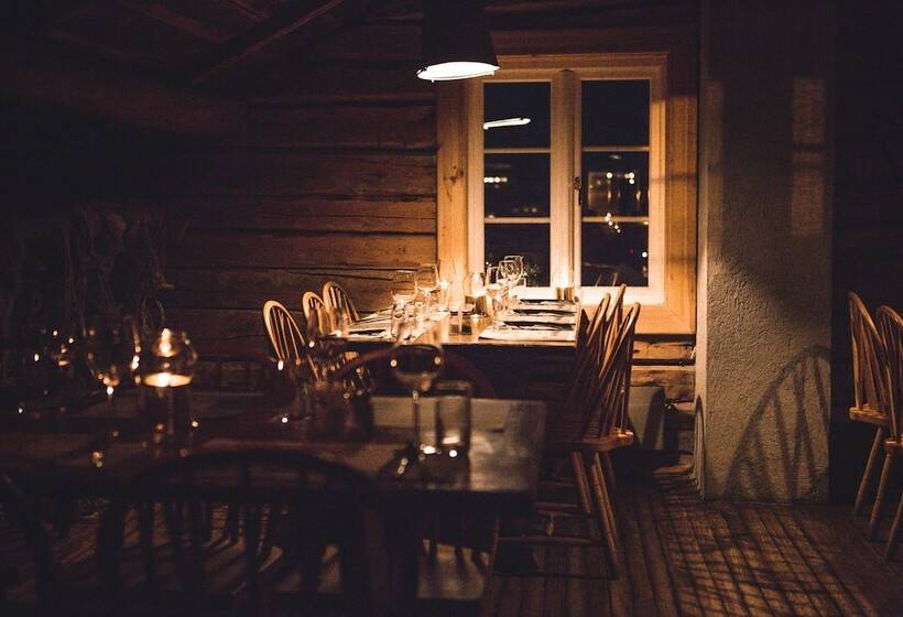 Reine Rorbuer By Classic Norway Hotels