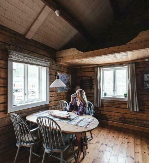 Reine Rorbuer By Classic Norway Hotels