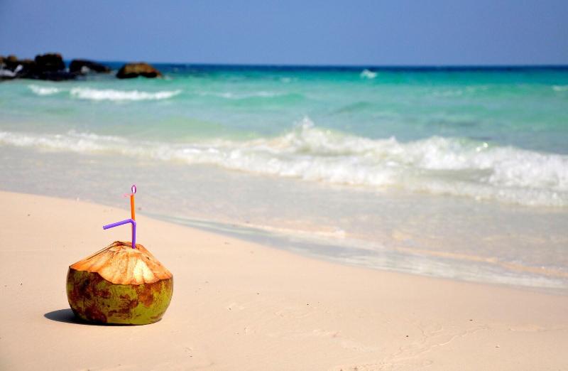 Курорт White Beach Bungalows