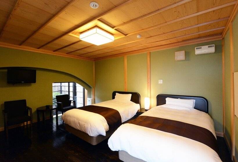 ריוקאן Ito Yukitei Kawana Bettei