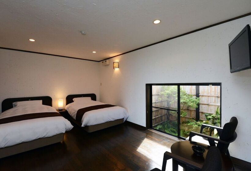 ריוקאן Ito Yukitei Kawana Bettei