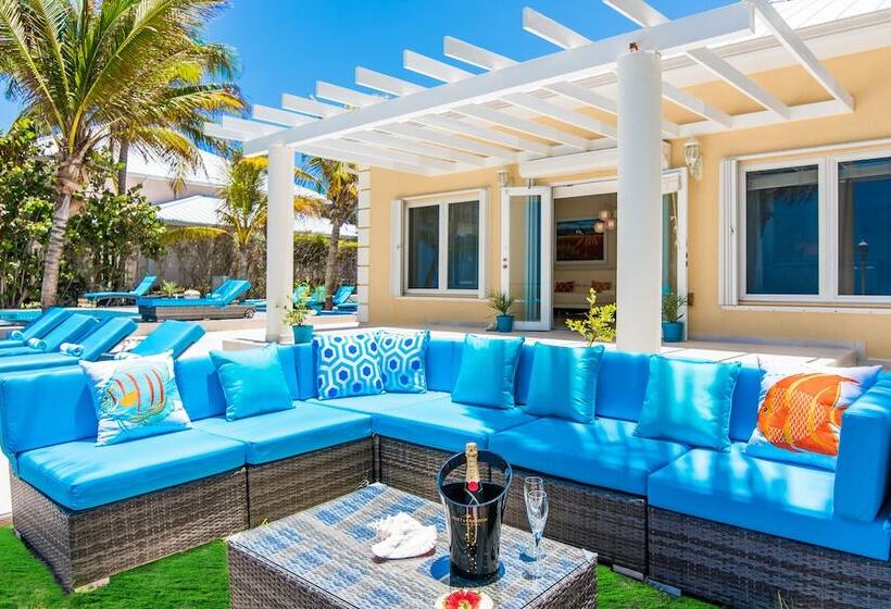 Sprat Bay Luxury Villa