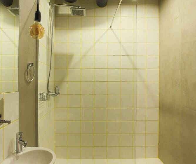 Suffix Hostel & Apartments