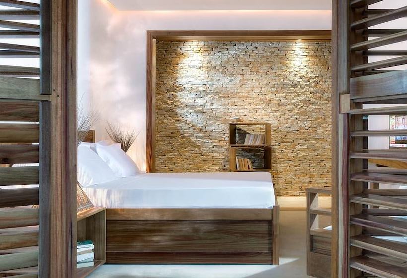 Villa Jomael  La Villa Group