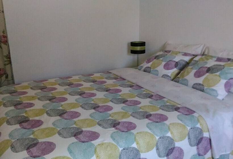 Visitar Bioucas Ii   Casa Tradicional Portuguesa