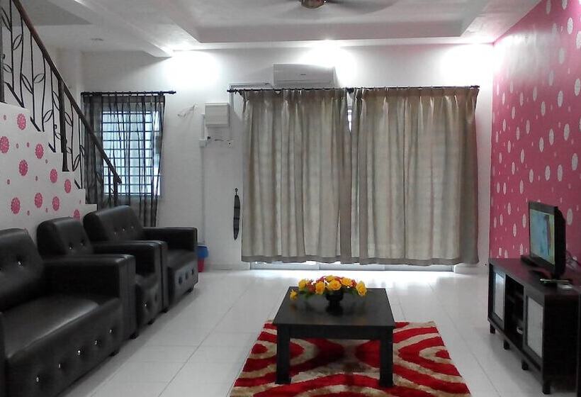 Aurora Homestay