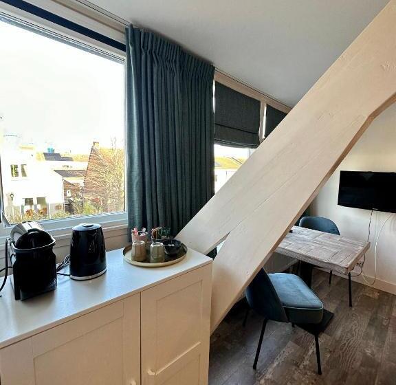 مبيت وإفطار De Stadshoeve