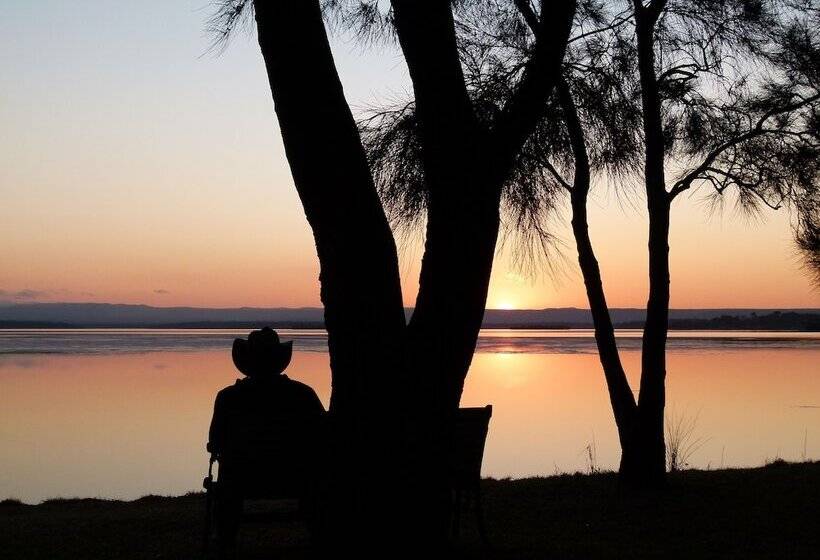 The Sanctuary At Paradise Beach B&b
