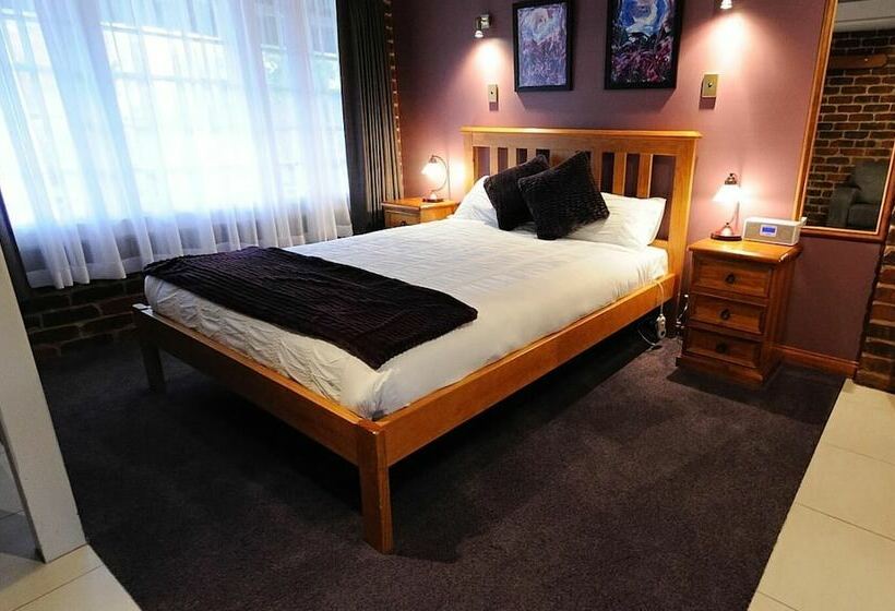 Greenvale Holiday Units