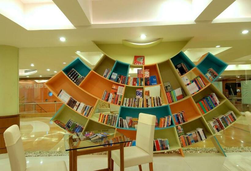 Holiday Resort & Spa A Unit Of S Poddar Group