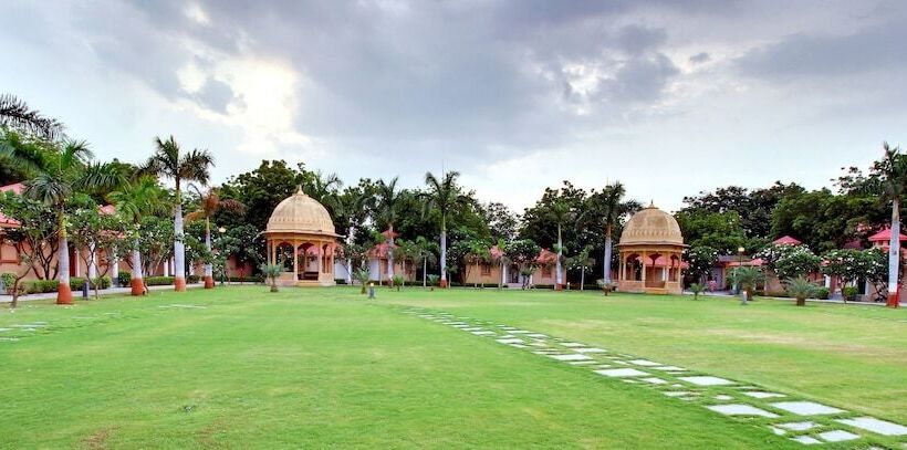 Holiday Resort & Spa A Unit Of S Poddar Group