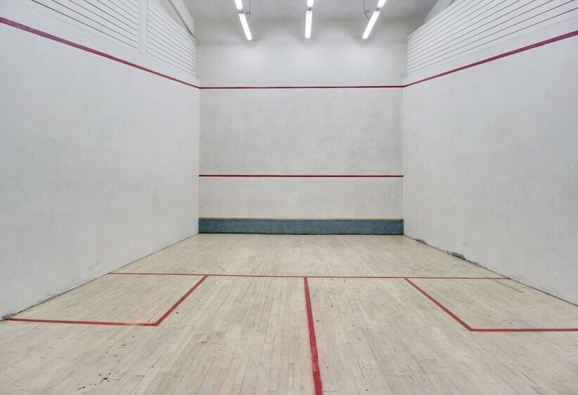 Holiday Resort & Spa A Unit Of S Poddar Group