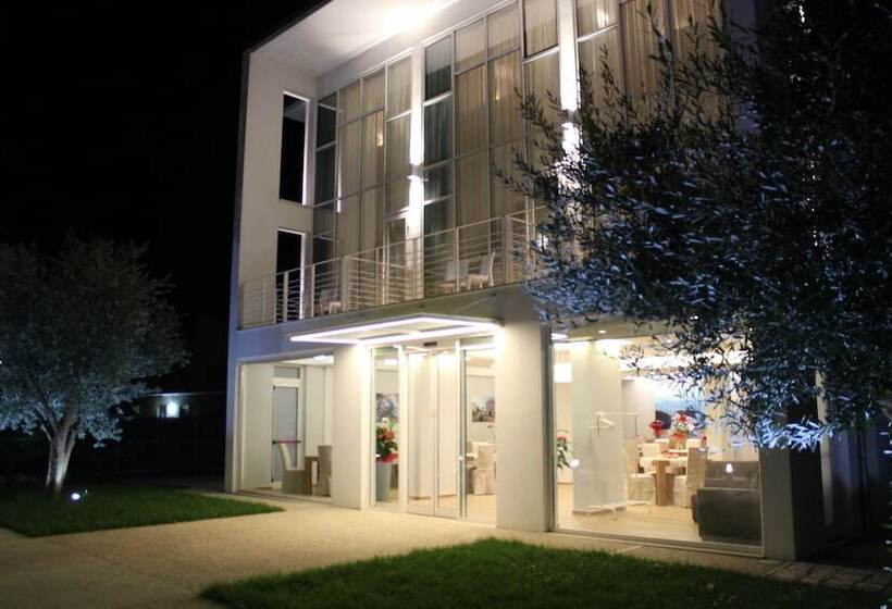 פונדק Summa Resort