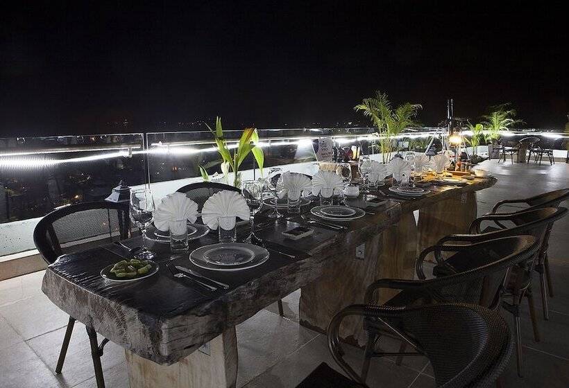 هتل Beluu Sea View Resort