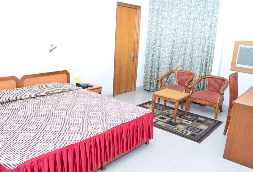 ホテル Blue Triangle Family Hostel