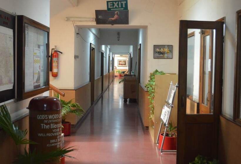 ホテル Blue Triangle Family Hostel