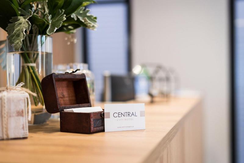 Отель Central City