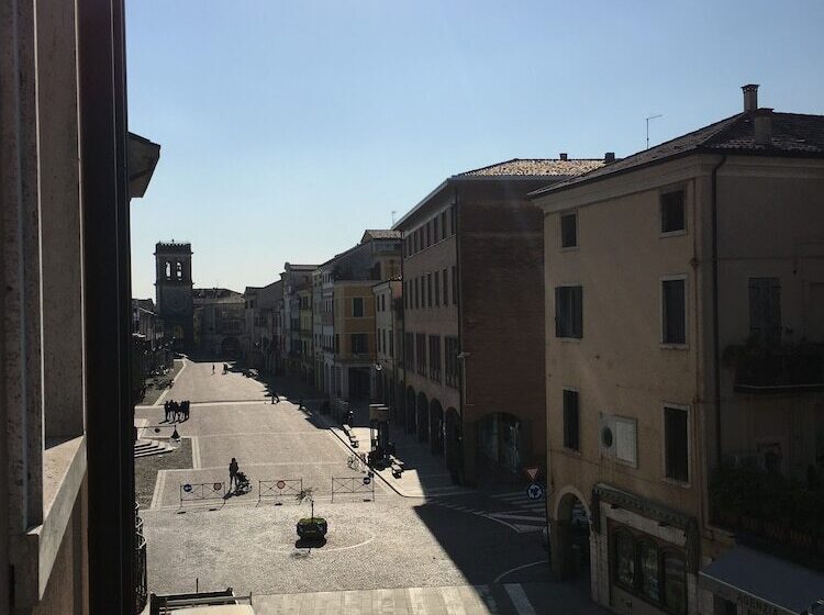 בית מלון כפרי Centrale