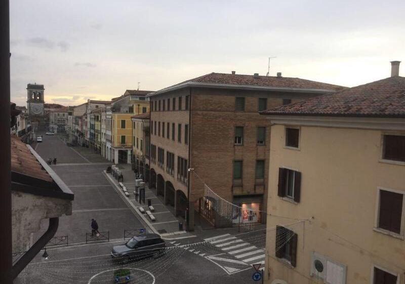 בית מלון כפרי Centrale