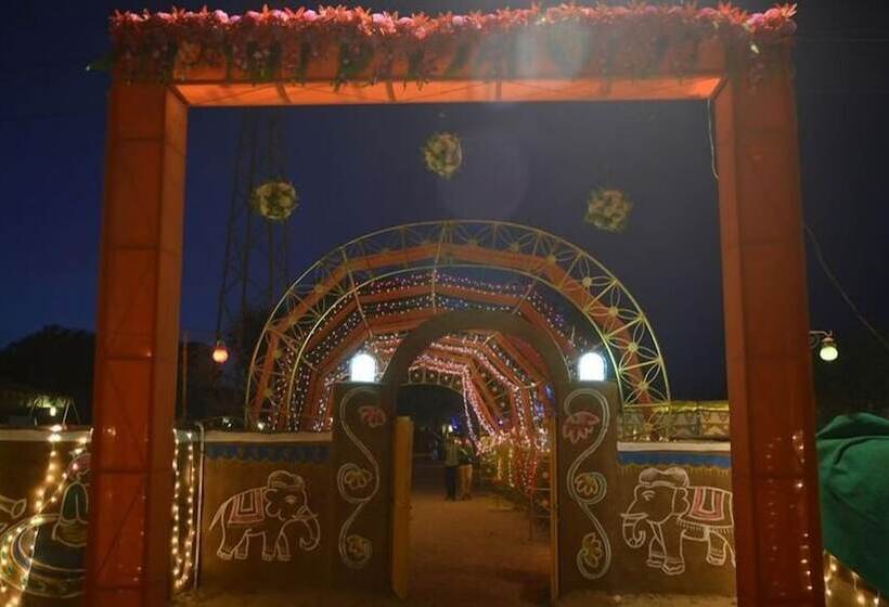 Отель Desert Glamping