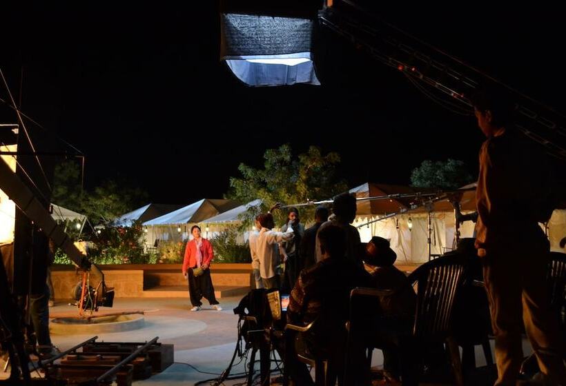 Отель Desert Glamping