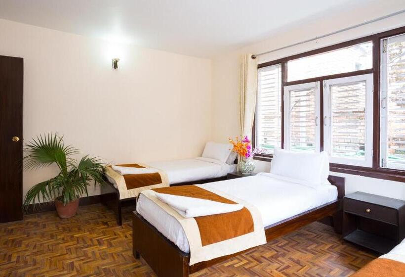 هتل Kathmandu Nomad