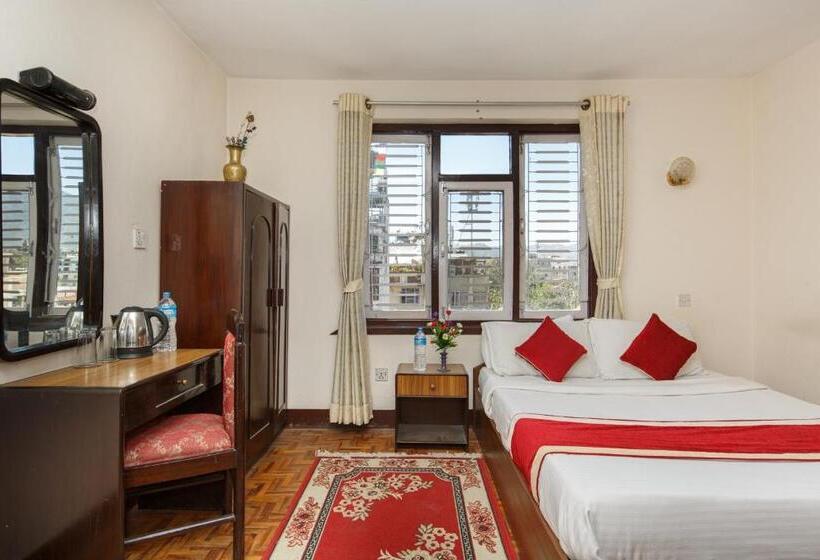 هتل Kathmandu Nomad