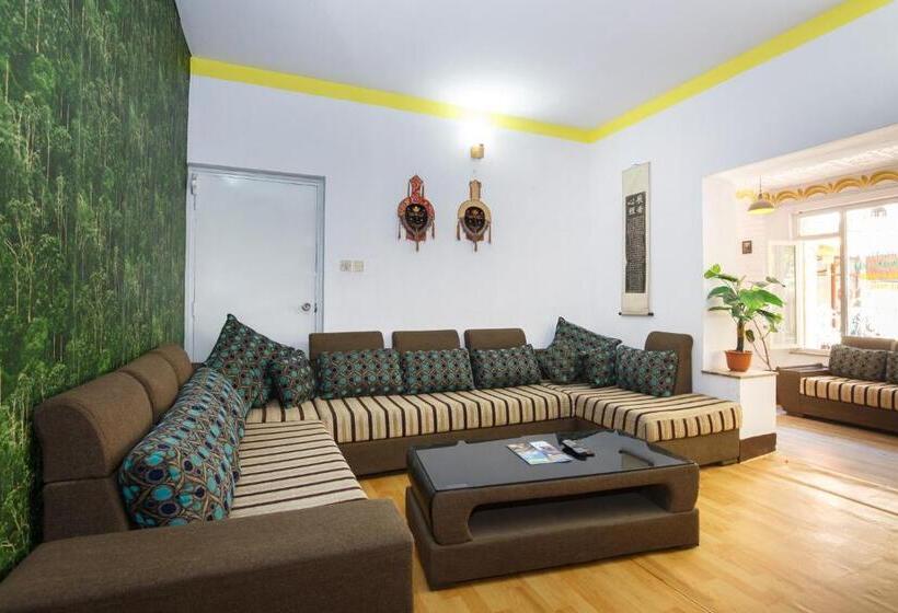 هتل Kathmandu Nomad