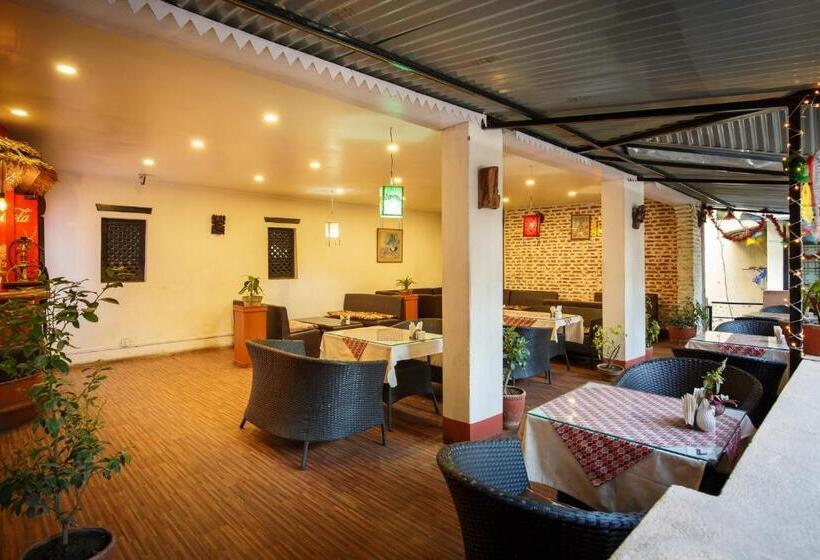 هتل Kathmandu Nomad