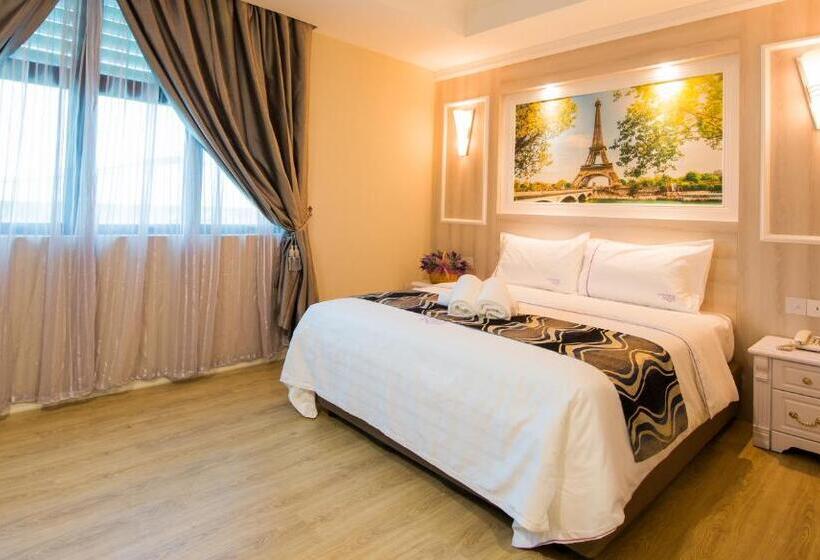 هتل Lavender Inn Usj