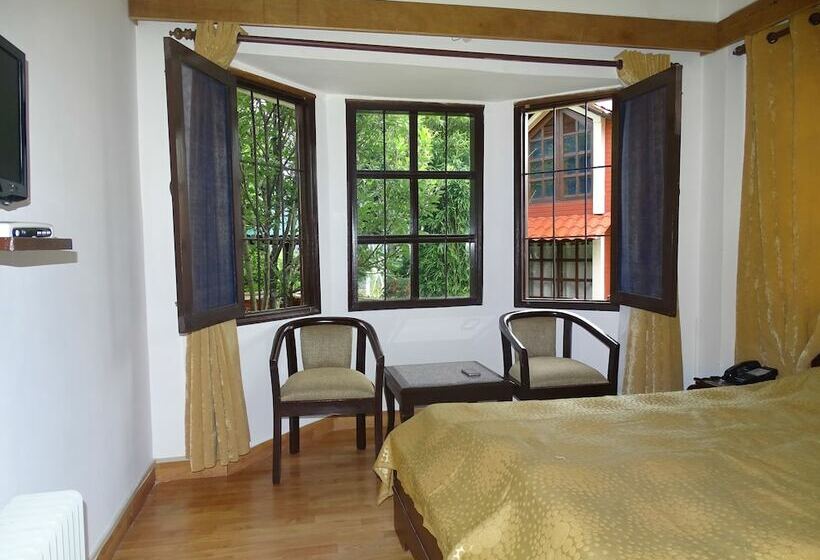 هتل Manla Homes Resort