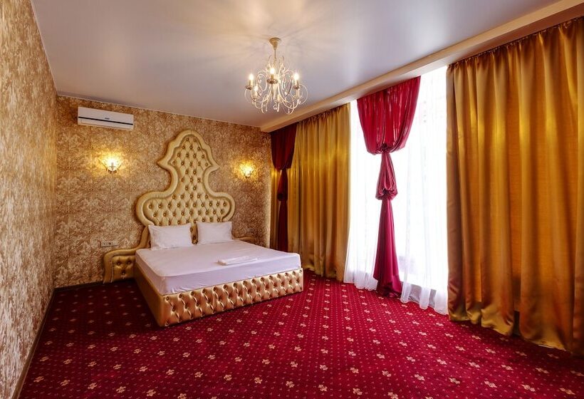 هتل Marton Boutique And Spa